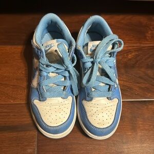 Nike UNC Dunks - size 1